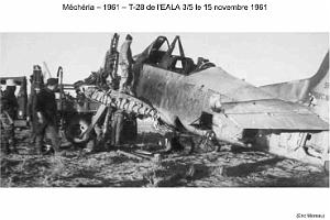 147-AERODROME-ET-BASE-1945-1962-31- (56) MECHERIA